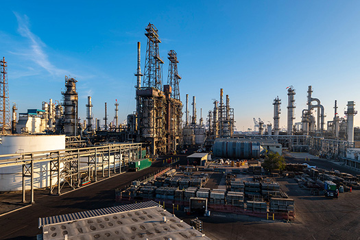 Photo of a yd7610 Refinery in California